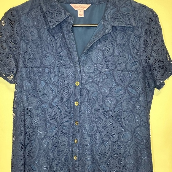 Lilly Pulitzer Blue Lace Shift Dress with Collared and Buttons on Front Size 2 - Picture 4 of 7